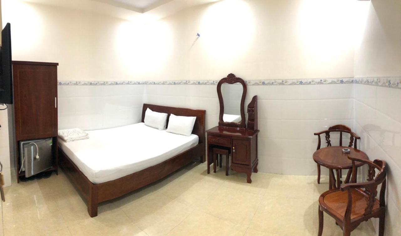Hotel Hoang Nam 头顿 外观 照片