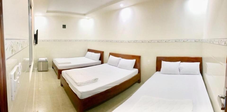 Hotel Hoang Nam 头顿 外观 照片