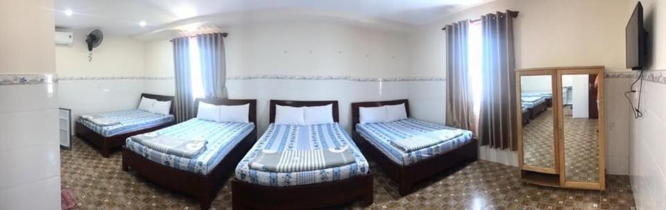 Hotel Hoang Nam 头顿 外观 照片