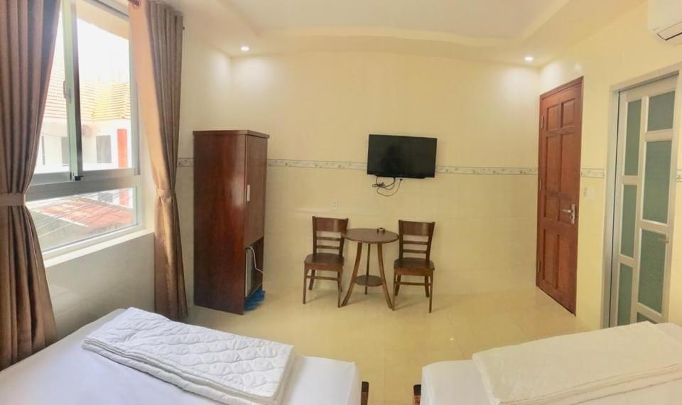 Hotel Hoang Nam 头顿 外观 照片